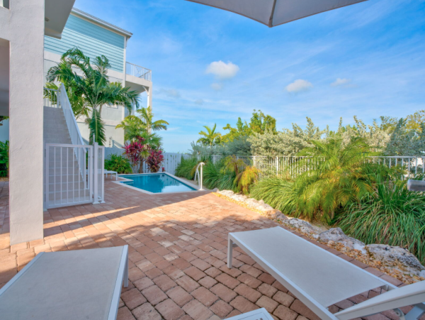Luxury Vacation Rental in Marathon Fl - 5-Bedroom Coastal Escape